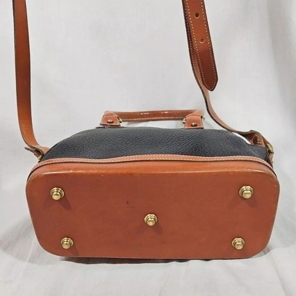 Dooney Bourke Vintage Satchel Dome Bag Navy Blue Pebble Grain Leather Purse Tote - Picture 7 of 16